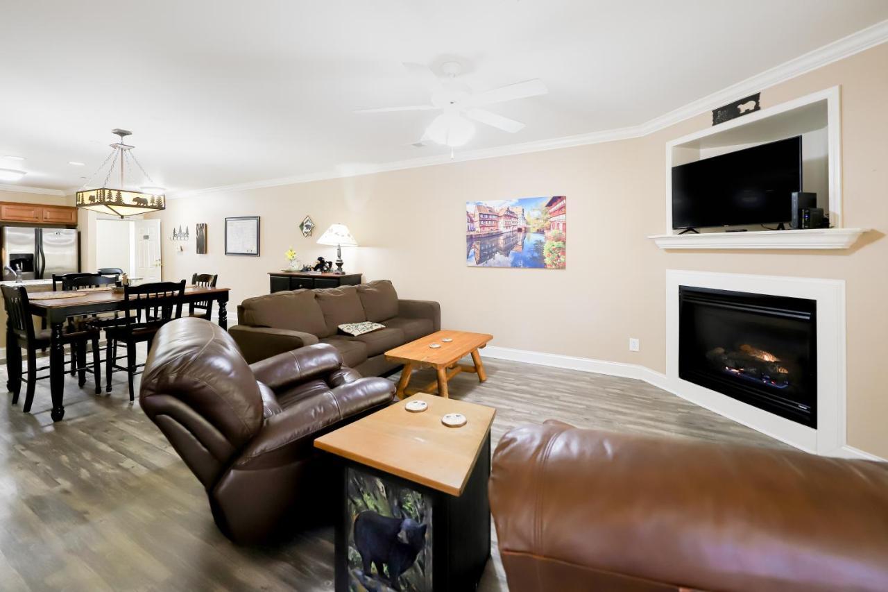 The Bears Den Apartment *